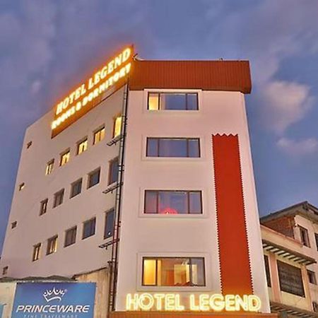 Fabhotel Prime Legend Surat Eksteriør billede